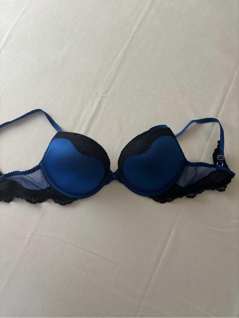 VS push-up bra